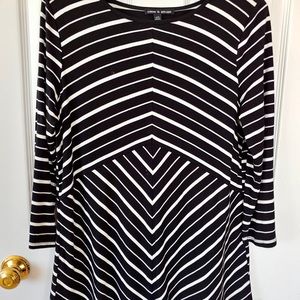 Cable & Gauge Tunic Top